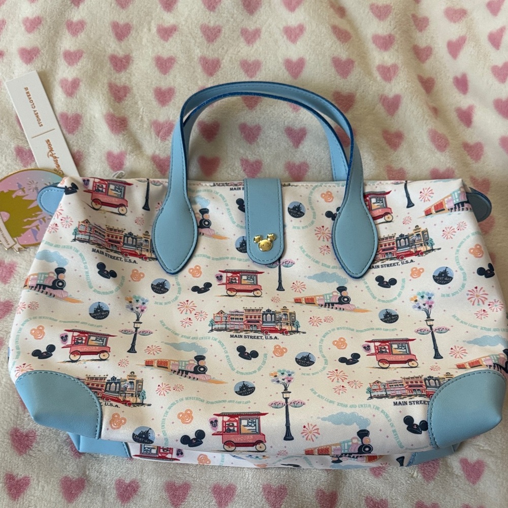 Stoney Clover - Disneyland Main Street Pouchette